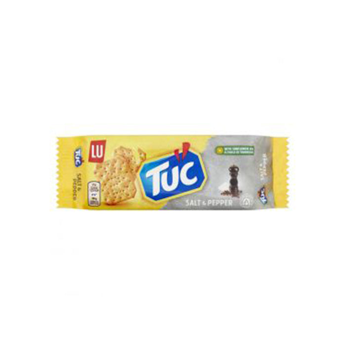 LU Tuc salt and pepper crackers